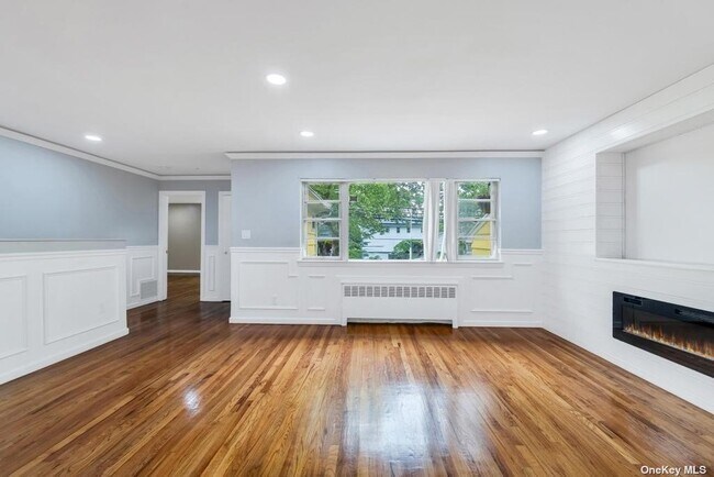 Building Photo - 42 Rosedale Rd