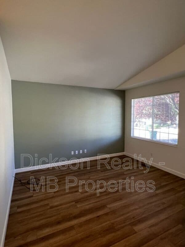 Foto del edificio - 5216 Palo Alto Ct