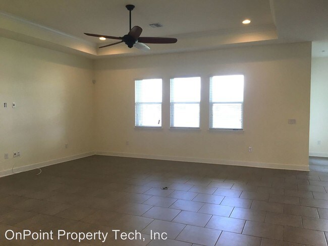 Foto del edificio - 4 br, 4 bath House - 4373 Summer Breeze Way