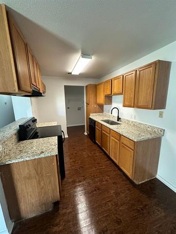 Foto del edificio - 8202 Marydean Ave