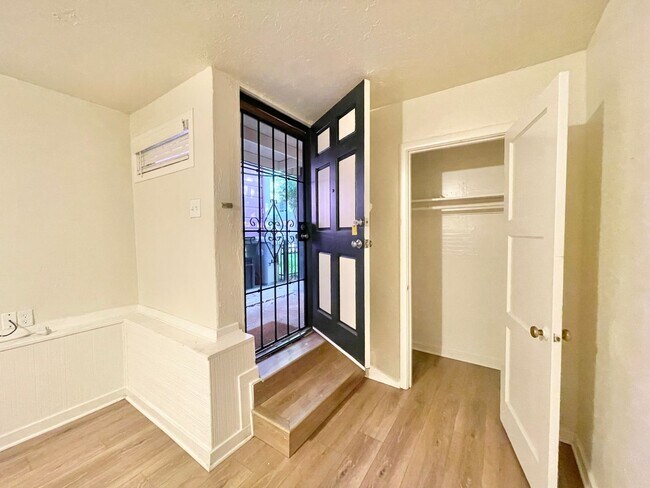Building Photo - 1514 19th Street