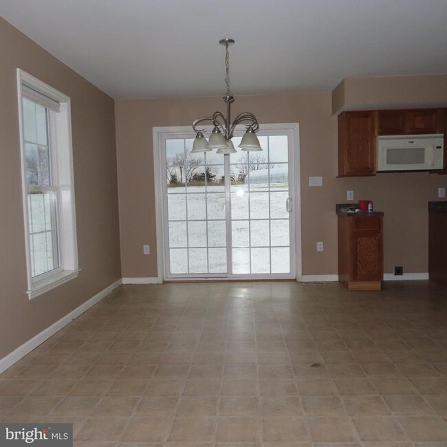 Building Photo - 5237 Rolling Rd