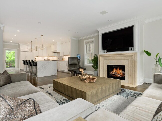 Foto del edificio - 850 W Willow St