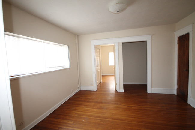 Foto del edificio - 8 Blake Hill St