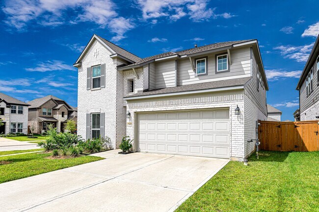 Foto del edificio - 5462 Grand View Dr