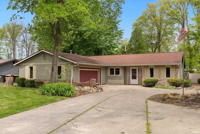 Building Photo - 515 Ward Dr