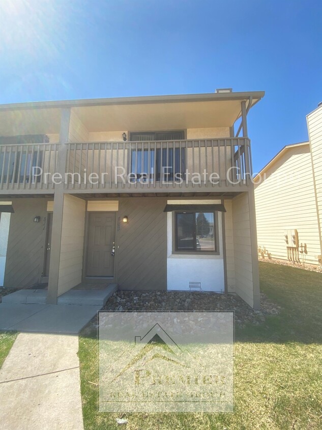 509 Comanche Village Dr, Fountain, CO 80817 Townhome Rentals in