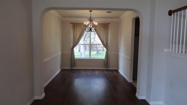 Foto del edificio - 2915 Briona Wood Ln