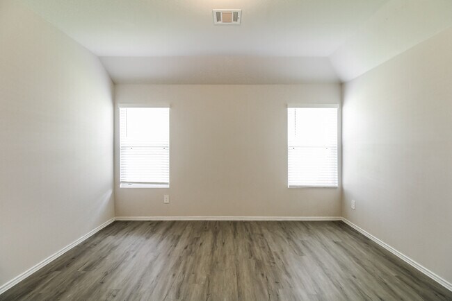 Foto del edificio - 13414 Musky Dr