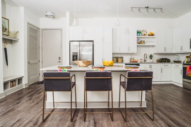 Alexan Buckhead Village Apartments Atlanta Ga Apartments Com