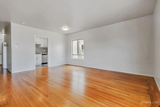 Building Photo - 50 Terra Vista Ave