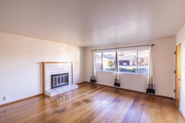 Foto del edificio - 1761 Kelly St