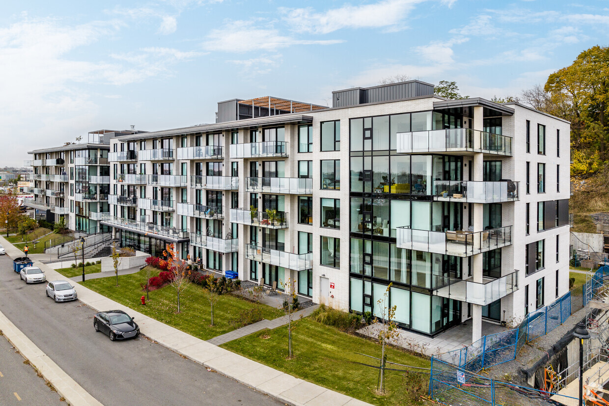 Primary Photo - Bellevue Phase 2
