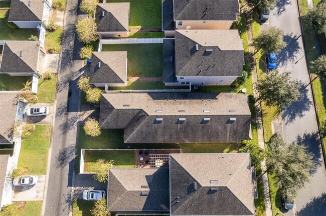 Foto del edificio - 15573 Kinnow Mandarin Ln