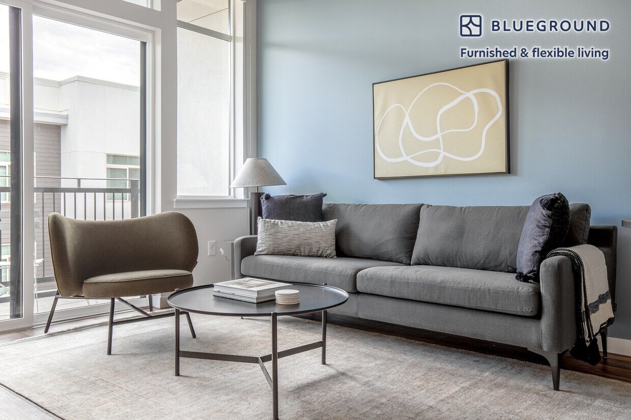 Foto principal - 3000 Pearl Pkwy