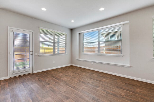 Building Photo - 14505 Frankel Loop