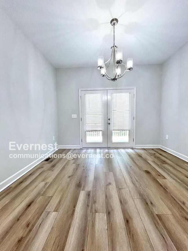 Foto del edificio - 212 Malvern Dr SW