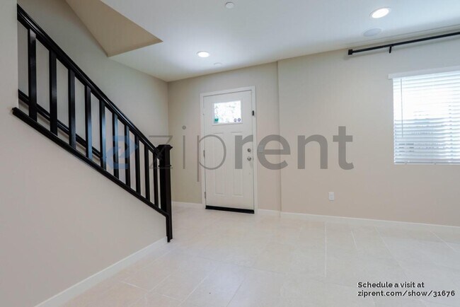 Foto del edificio - 2766 Crimson Way