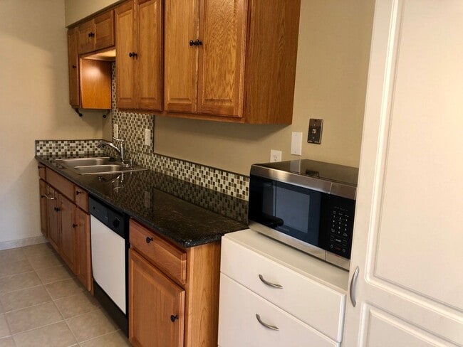 Foto del edificio - 2 Bedroom Condo for Rent - Hood River