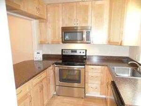 Primary Photo - 20 SE 172nd Ave