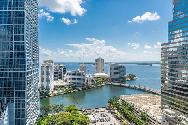 Foto del edificio - 500 Brickell Ave