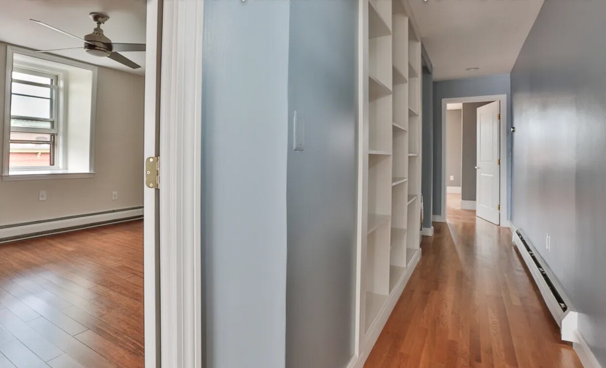 Building Photo - 34 Tremont St
