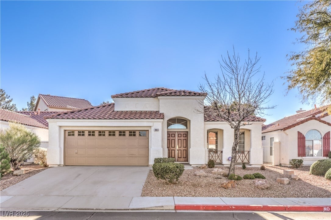 Foto principal - 1851 Vista Pointe Ave