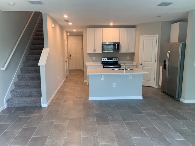 Building Photo - 17124 Blowfish Dr