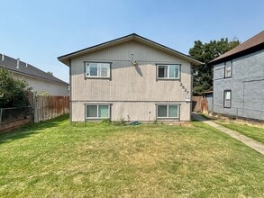 Building Photo - 2927 E Olympic Ave