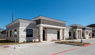 Building Photo - 2743 Imperia Dr