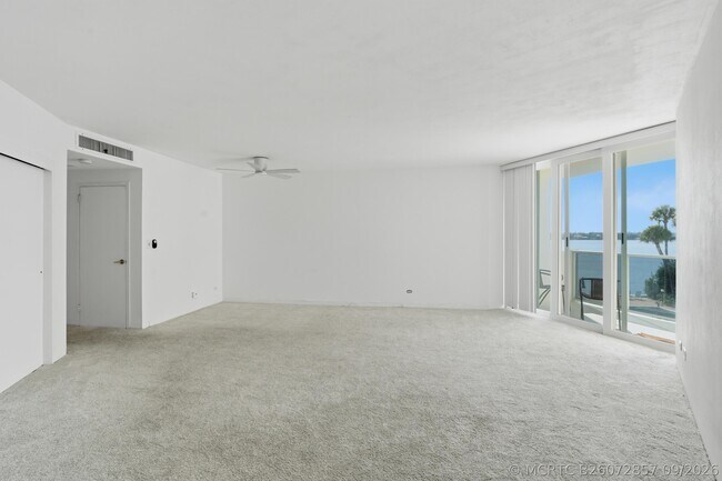 Foto del edificio - 2800 N Flagler Dr