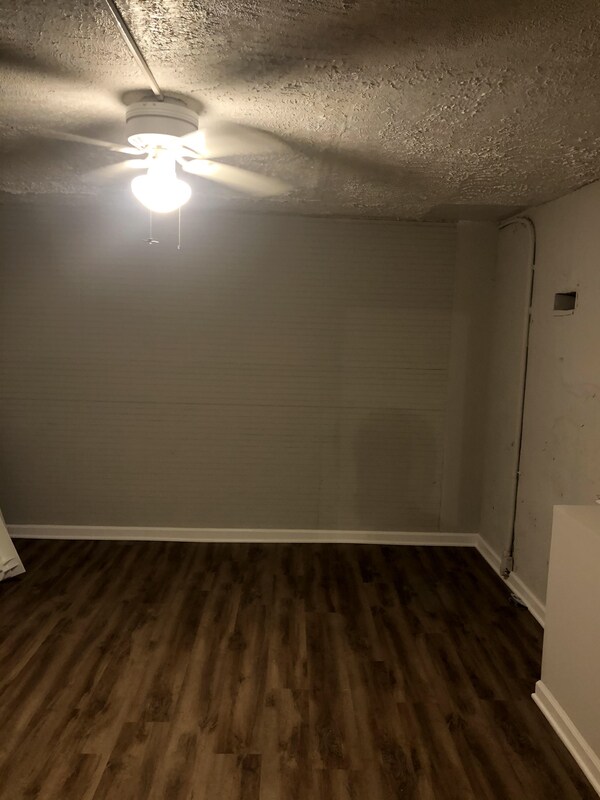 Building Photo - 228 Madison Heights