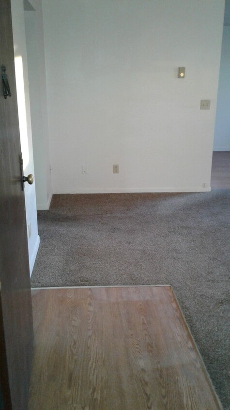 Primary Photo - 5710 Trenton Ct