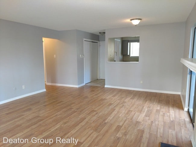 Building Photo - 500 Green Mountain Cir