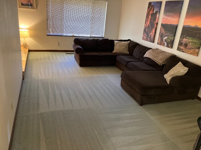 Foto del edificio - 3467 Centennial Dr NW