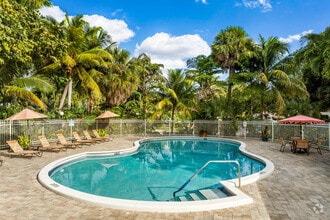 Building Photo - Sabal Pointe Apartments