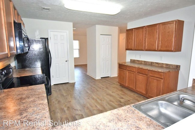 Building Photo - 4 br, 3 bath House - 3519 Boxelder Way