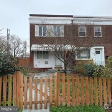 Building Photo - 1212 Wilkes St