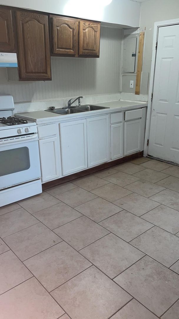 Foto del edificio - 4 bedroom - Garage- Section 8 Accepted.