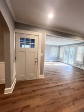 Building Photo - 24 Arnold Ave