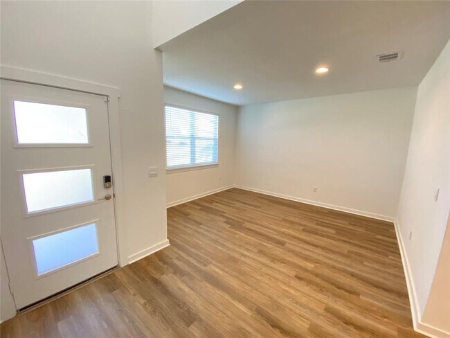 Building Photo - 8417 Linda Michelle Ln