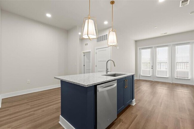Foto del edificio - 2648 Sandy Plains Rd