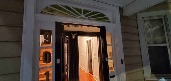 Foto del edificio - 901 20th St