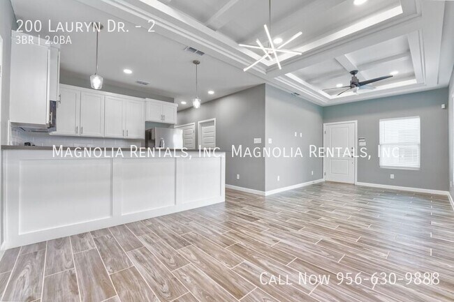 Building Photo - 200 Lauryn Dr