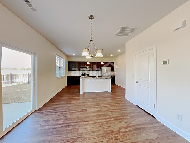 Building Photo - 4852 Chutney Dr
