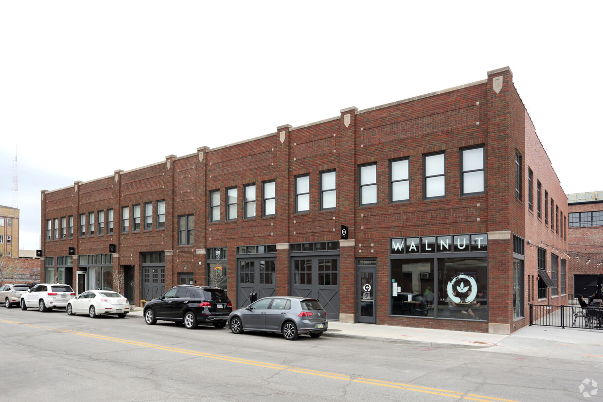 Primary Photo - 1417 Walnut St