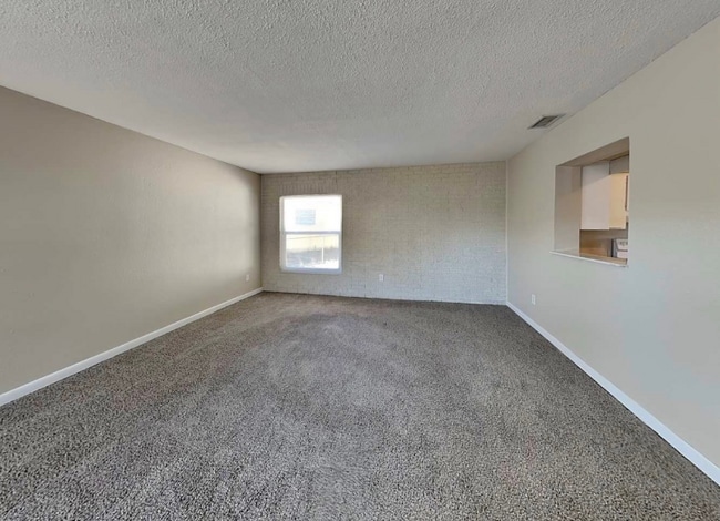 Foto del edificio - 1265 Stratford Dr