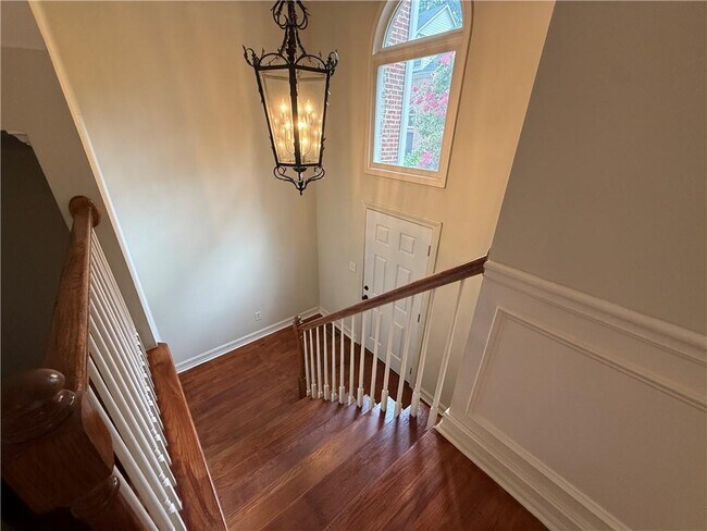 Building Photo - 7256 Village Creek Trace