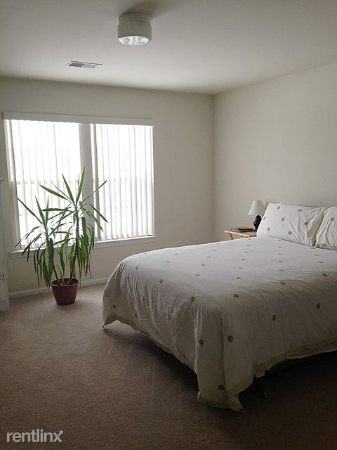 Foto del edificio - 1561 Addington Ln