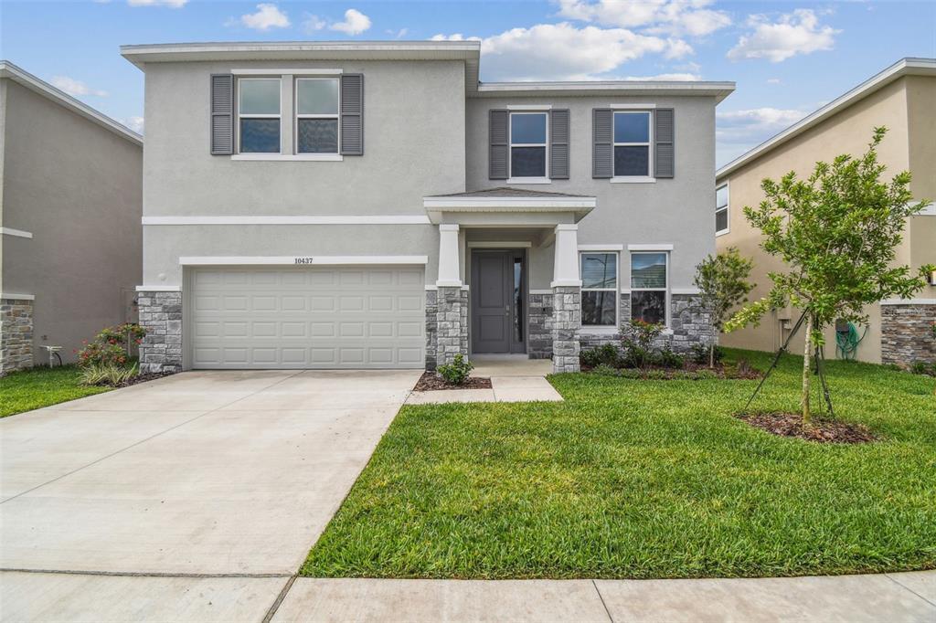 Foto principal - 10437 Farm Hl Ave